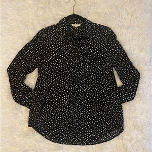 Heart pattern button up shirt Sz M